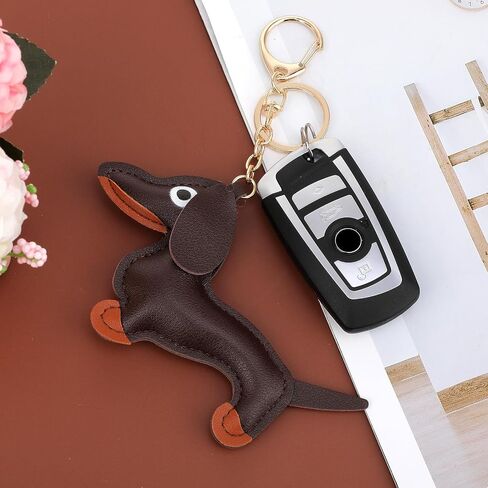 Giantree Leather Dachshund Keychain, Dachshund Keychain Bag Pendant Key Chain Fashion Cute Puppy Dog Charm Gifts for Favorite People Women Men Children Birthday Keyring in Saudi Arabia
