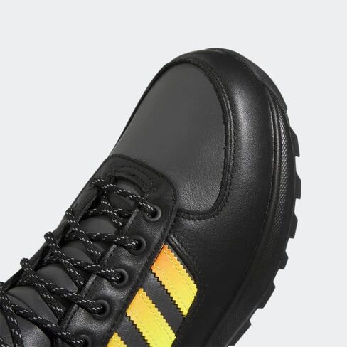 adidas Chasker Boots Men's in Saudi Arabia
