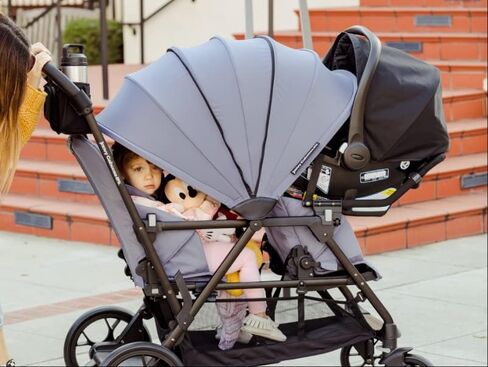 محول مقعد السيارة Joovy Caboose RS-عالمي in Kuwait