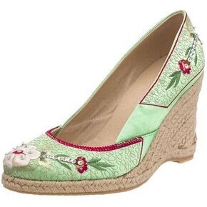Two Lips Women's MENA Fabric Wedge