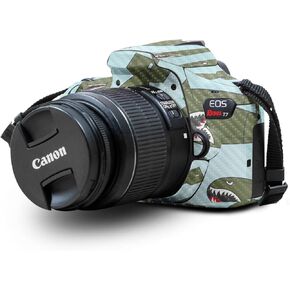 غلاف من ألياف الكربون متوافق مع كاميرا Canon EOS Rebel T7 - ​​Monsoon - غطاء لاصق واقٍ من الفينيل 3M ممتاز - سهل الاستخدام | صُنع في الولايات المتحدة الأمريكية بواسطة MightySkins