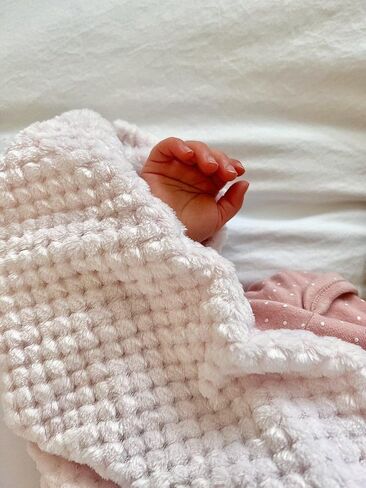 Baby Fuzzy Blanket Fluffy Waffle Flannel Fleece Blanket Super Soft Warm Cozy for Newborn Infant Toddler Kids Girl Boy Newborn Receiving Blanket for Crib, Stroller, Travel, Decorative Unisex Silver in Saudi Arabia