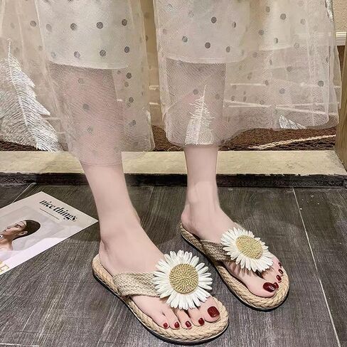 Flower Slippers for Women Soft House Slippers with Slip-on Indoor Outdoor Slippers Creative Gifts wearing beach for lovely gifts in Saudi Arabia