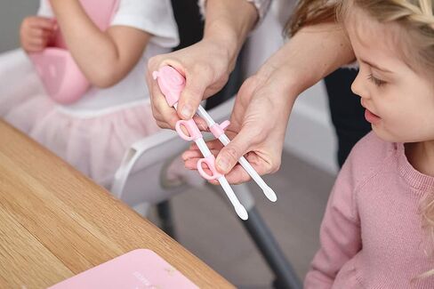 Kids Training Chopsticks with Hinge & Removable Rings, Kids Chopsticks Helpers, BPA/Phthalate/Melamine Free, 36 Month+ in Saudi Arabia