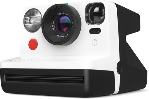 Polaroid Now 2nd Generation I-Type Instant Film Camera Bundle with Polaroid Color Film for I-Type (6000), Protective Carrying Case, Lens Cleaning Cloth in Saudi Arabia