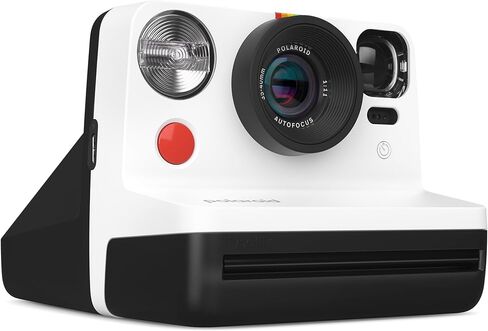 Polaroid Now 2nd Generation I-Type Instant Film Camera Bundle with Polaroid Color Film for I-Type (6000), Protective Carrying Case, Lens Cleaning Cloth in Saudi Arabia