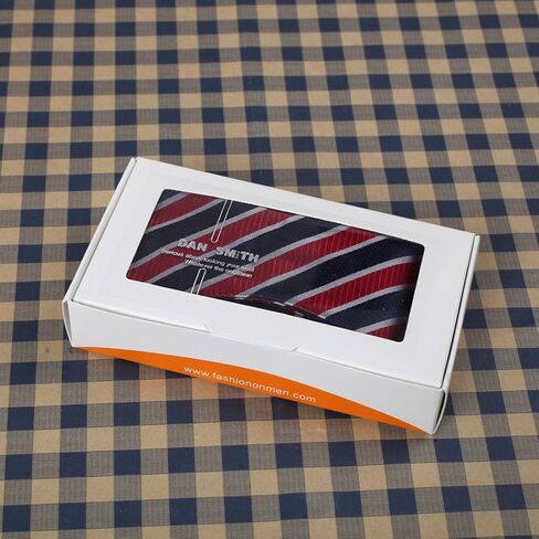 ربطة عنق نسائية من الألياف الدقيقة ذات خطوط عصرية للرجال من دان سميث in Kuwait