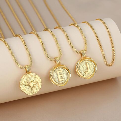 قلادات أولية بطبقات ذهبية رائعة للنساء، قلادة عملة معدنية مطلية بالذهب عيار 14 قيراط حرف A-Z مع سلسلة ربط حبل قابلة للتعديل، قلادة عصرية بطبقات للنساء والرجال in Kuwait