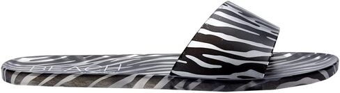 ماتيس سول in Kuwait