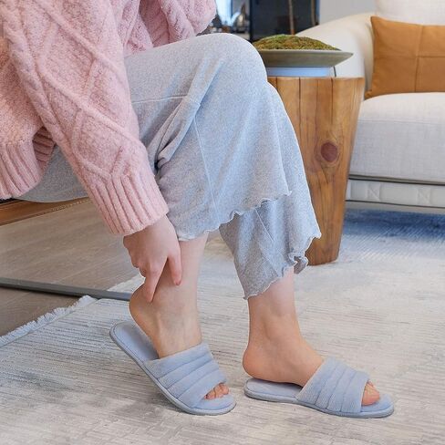 شبشب نسائي من DL مصنوع من الإسفنج الذكي مفتوح عند الأصابع مع بطانة مريحة من قماش تيري، سهل الارتداء في المنزل، صنادل سبا مع نعل مطاطي داخلي وخارجي، أزرق، 5-6 in Kuwait