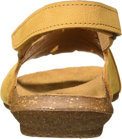 El Naturalista Women's Wakataua Open Toe Sandals in Saudi Arabia