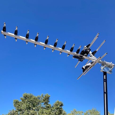 هوائيات Direct SR15 Yagi هوائي HDTV خارجي أحادي الاتجاه UHF، نطاق أكثر من 50 ميل، 4K 8K UHD، تلفزيون NEXTGEN - مع أجهزة تركيب وقوس إمالة in Kuwait