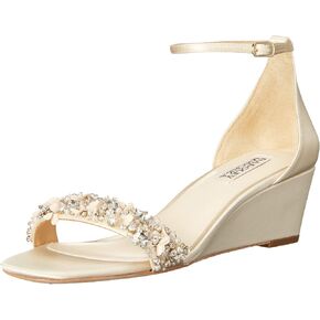 Badgley Mischka Women's Teasha Wedge Sandal