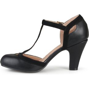 حذاء نسائي من Brinley Co بعرض عادي وواسع على شكل حرف T بلونين غير لامع ماري جين in Kuwait