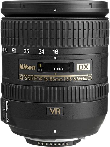 عدسة Nikon AF-S DX NIKKOR مقاس 16-85 مم f/3.5-5.6G ED VR (2178) + مجموعة مرشح + حافظة للغطاء + مجموعة تنظيف (متجددة) in Saudi Arabia