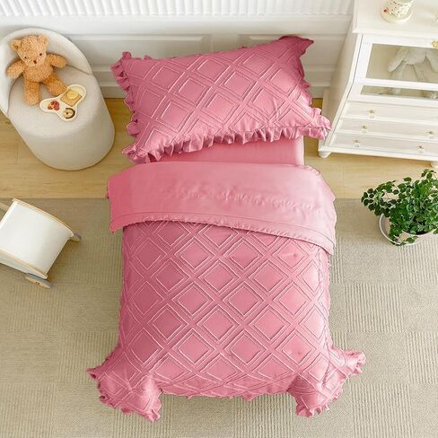 طقم مفروشات أطفال معنقدة مكون من 4 قطع مع هامش مكشكش، خصلات جاكار وردية اللون بلون سادة من قماش الجاكار الوردي رث شيك بوهو للأطفال البنات، تتضمن لحافًا وملاءة مسطحة وملاءة جاهزة وكيس وسادة in Saudi Arabia