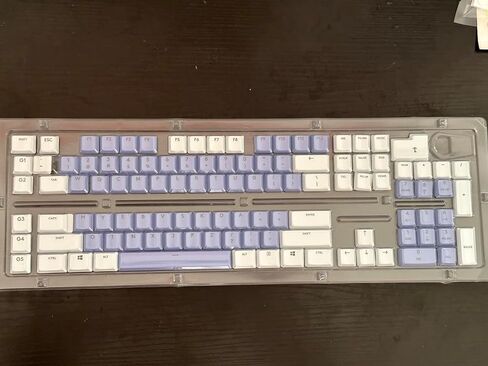 Suitable for Logitech G915TKL G915 G913 G815 Universal Color keycap RGB Light-transmitting Non-Slip wear-Resistant DIY Color keycap (White and Purple) in Saudi Arabia