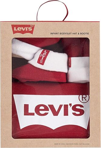 مجموعة هدايا مكونة من 3 قطع من بدلة الأطفال من Levi's وقبعة وأحذية طويلة in Saudi Arabia