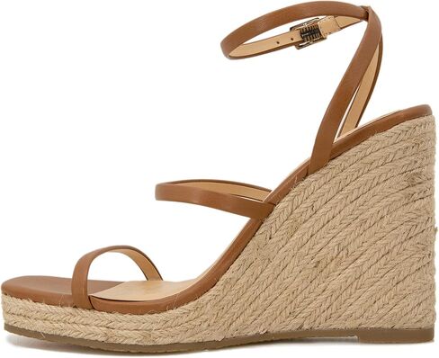 XOXO Women's Uliana Pump in Saudi Arabia