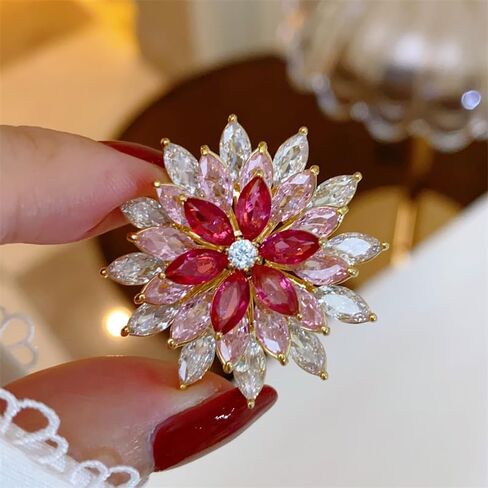 EMEGCY Fashion Flower Brooches for Women Rhinestone Flower Brooches Pins 18k Gold Plated Lapel Pins Jewelry for Girlfriend Wife in Saudi Arabia