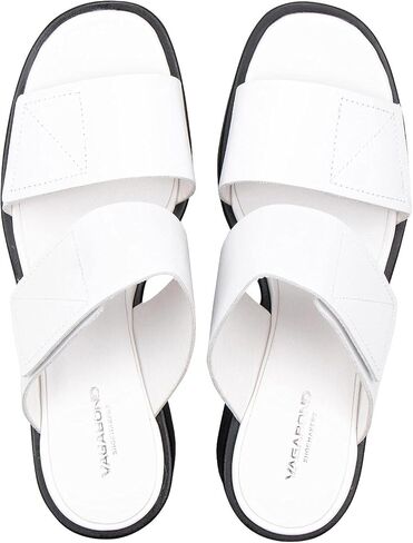 صانع الأحذية المتشرد ديون in Kuwait