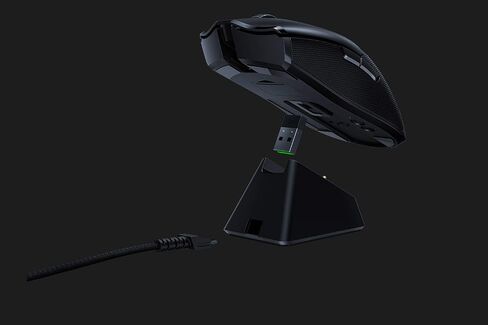 Razer Viper Ultimate - ماوس ألعاب خفيف وسريع يمكن استخدامه بكلتا اليدين (مستشعر بصري 20000 نقطة في البوصة، تقنية لاسلكية فائقة السرعة، RGB Chroma) أسود in Saudi Arabia