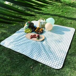 K Y KANGYUN Extra Large Picnic Blanket Outdoor Beach Blankets, Water-Resistant Foldable Sandproof Blankets Cute Picnic Mat for Beach, Camping Grass Lawn Park Mats (Tan Gingham, 80x60 in)