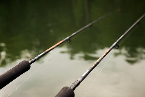 Shakespeare® Crappie Hunter® مجموعة قضيب وبكرة دوارة مقاس 12 بوصة، حجم 25 بكرة ^ 2 أنبوبي من الألياف الزجاجية الفارغة، 10 أدلة من الفولاذ المقاوم للصدأ in Saudi Arabia