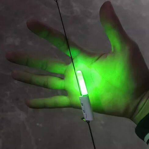 12 جهاز كمبيوتر شخصى LED الصيد توهج العصي ليلة الصيد سترايك تنبيه توهج عصا لدغة إنذار مقاوم للماء قضيب مضيء تلميح توهج العصي أنبوب معالجة لصيد الأسماك البحرية قضيب البطارية وشملت in Kuwait