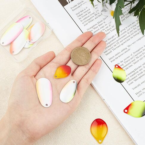SUPERFINDINGS 12 قطعة 12 نمطًا من طُعم الصيد الحديدي الملون، شفرات صيد بيضاوية جاذبة، ملحقات صيد الأسماك الاصطناعية لصيد الأسماك في المياه العذبة والمياه المالحة in Saudi Arabia