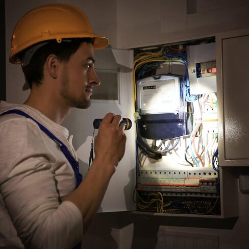 10 قطع مصباح يدوي LED زوومابلي ضوء فلاش مشرق مشاعل صغيرة مصباح جيب صغير مصباح يدوي مقاوم للماء مشاعل محمولة 3 أوضاع للتخييم والجري والطوارئ والاستخدام الخارجي in Kuwait