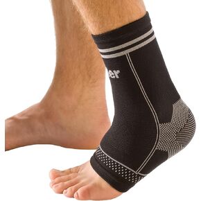 MUELLER Sports Medicine 4-Way Ankle Support Sleeve, For Men and Women, Black, S/M