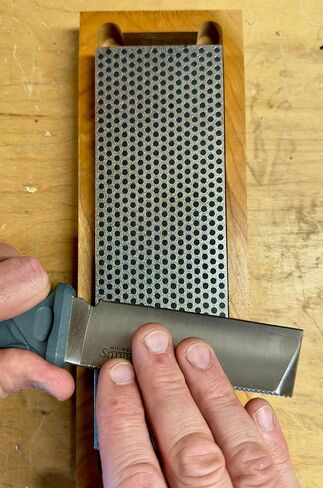 DMT (Diamond Machining Technology) 8-in. Diamond Whetstone Bench Stone, Fine Grit Sharpener with Hardwood Box (W8F), One Size in Saudi Arabia