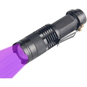 WINDFIRE Mini Zoomable 3 أوضاع مصابيح يدوية لتتبع الدم بالأشعة فوق البنفسجية للصيد بالأشعة فوق البنفسجية LED مصباح يدوي أسود مصباح جيب للكشف عن المال، وكاشف البول للقطط والكلاب والحيوانات الأليفة (البطارية غير متضمنة) in Kuwait