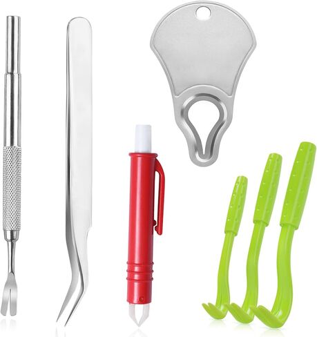 أداة إزالة القراد للكلاب، مجموعة أدوات إزالة ملاقط القراد من الفولاذ المقاوم للصدأ، 3 عبوات سريعة وآمنة، ملاقط القراد، ملاقط إزالة البراغيث، مشط البراغيث، عدسة مكبرة للكلاب والقطط البشرية in Kuwait