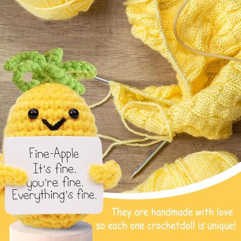 مخلل دعم عاطفي إيجابي صغير مضحك يدويًا، أشياء لطيفة مضحكة من الصوف المحبوك يدويًا، حلي عيد الميلاد من الكروشيه، هدايا أقل من 10 دولارات للنساء وزملاء العمل والأصدقاء والأسرة 4.27 بوصة (النمط 4) in Kuwait