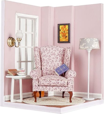 1:12 Scale Miniature Vintage and Antique Queen Anne Accent Chairs (Red) in Saudi Arabia
