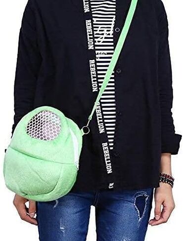 Guinea pig Carrier Portable Travel Bag, Warm and Breathable Outdoor Portable Tote Bag for Rat Hedgehog Chinchilla Sugar Glider Hamster Squirrel Small Animal (Green) in Saudi Arabia