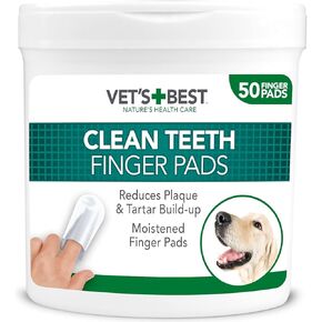 Vets Best Dental Care Finger Wipes | Reduces Plaque & Freshens Breath | Teeth Cleaning Finger Wipes for Dogs & Cats | 50 Disposable Wipes