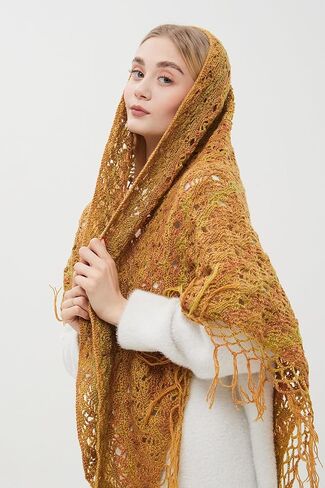 وشاح ملفوف مثلث مكتنز مع شرابات، شال صوف كروشيه، وشاح مكتنز، وشاح هامشي، شال ملفوف متماسك الخردل. in Kuwait