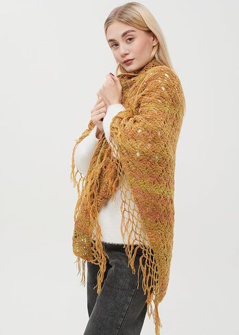 وشاح ملفوف مثلث مكتنز مع شرابات، شال صوف كروشيه، وشاح مكتنز، وشاح هامشي، شال ملفوف متماسك الخردل. in Kuwait