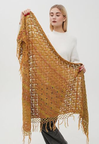 وشاح ملفوف مثلث مكتنز مع شرابات، شال صوف كروشيه، وشاح مكتنز، وشاح هامشي، شال ملفوف متماسك الخردل. in Kuwait