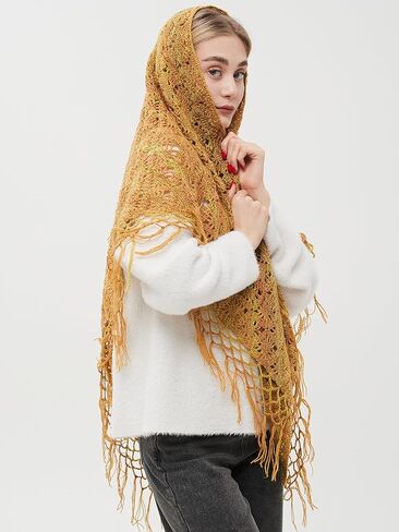 وشاح ملفوف مثلث مكتنز مع شرابات، شال صوف كروشيه، وشاح مكتنز، وشاح هامشي، شال ملفوف متماسك الخردل. in Kuwait