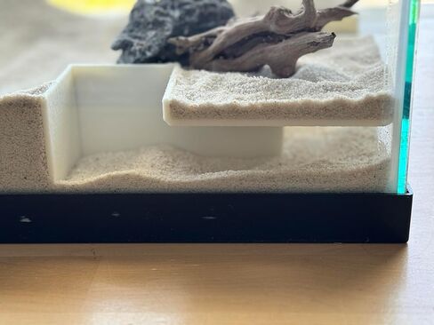 Aquarium Undergravel Fish Tunnel | Fish Hide | Fish Cave | Reptile Hide |Under Gravel Viewing Tunnel | SIZE 8.25"x 8.25" Corner Tunnel | Lifewithpets| Made in The USA in Saudi Arabia