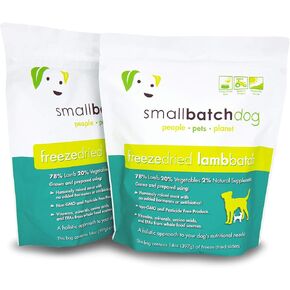 Smallbatch Pets نظام غذائي خام ممتاز مجفف بالتجميد للكلاب، عبوتان، وصفة لحم الضأن، 14 أونصة في كل كيس (إجمالي 28 أونصة)، صنع في الولايات المتحدة الأمريكية، منتجات عضوية، لحم مرفوع بطريقة إنسانية، يرطب ويقدم الفطائر in Kuwait