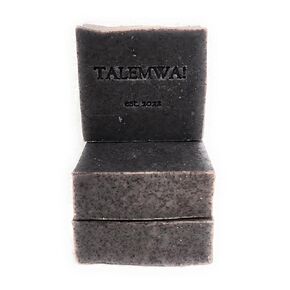 Natural Handcrafted Lavender Soap, Cold process soap handcrafted with olive oil, coconut oil, olive pomace oil, cocoa, mango and shea butters, sustainable palm oil, a blend of calming essential oils