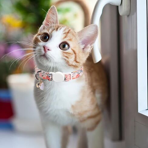 Unique style paws 2 Pack Christmas Kitten Collar Breakaway with Bell&Pendant, Adjustable Safety Elk Christmas Cat Cotton Collar for Girl Boy Cat and Small Pet in Kuwait