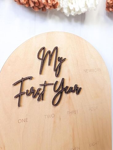 إطار صورة خشبي لعرض الصور من My First Year، إطار صورة مخصص لمدة 12 شهرًا، زينة عيد الميلاد الأول للصبي (أبيض) in Saudi Arabia