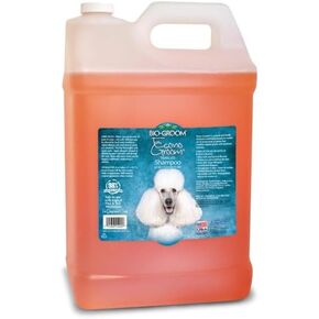 شامبو Bio-Groom Econo-Groom بدون دموع للكلاب - مستلزمات الاستحمام للقطط والكلاب، شامبو الجرو للبشرة اللطيفة، لم يتم الإساءة إلى الحيوانات في تصنيعه، صنع في الولايات المتحدة الأمريكية، منتجات مضادة للحساسية وخالية من الدموع للكلاب - 1 جالون in Kuwait