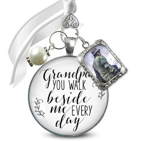 Bouquet Charm for Wedding Grandpa You Walk Beside Me Remembrance Keepsake Antique Silvertone 1 Frame White Glass Jewelry White Bead Loving Memory of Grandfather for Bride's Flowers DIY Photo Template